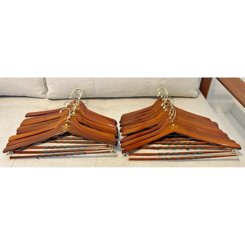 Lot of 18 Vintage Tom James Wooden Hangers Pants Blazers Excellent Conditon